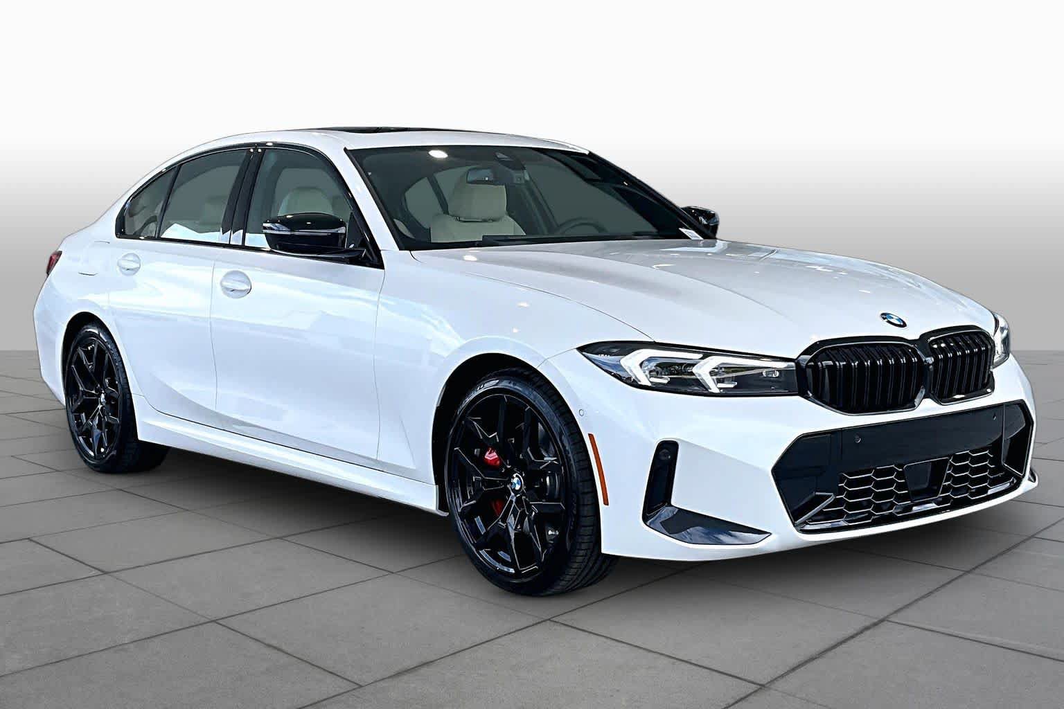 New 2026 BMW 330i Sedan w/ M Sport Package RWD image 2