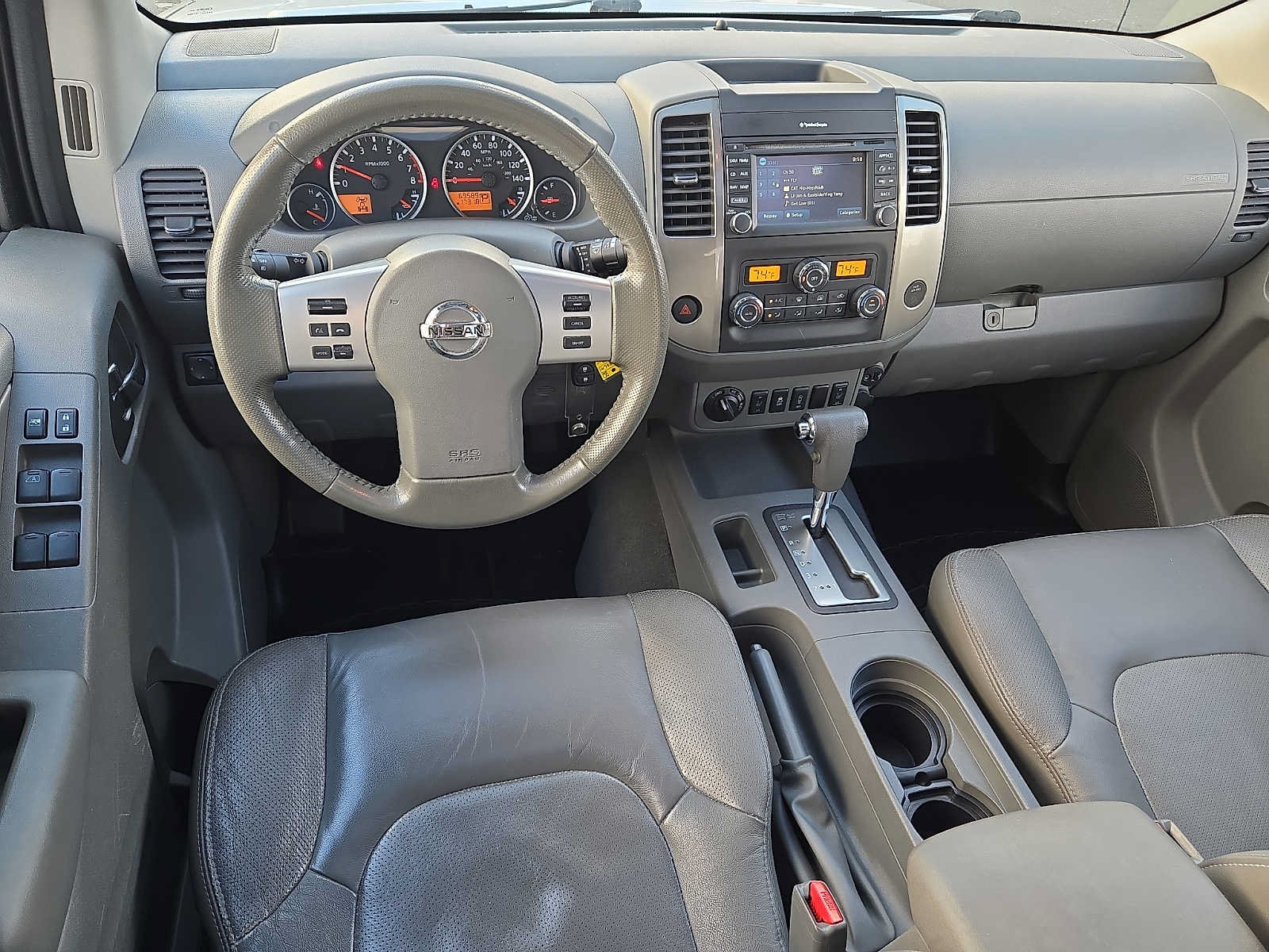 Used 2019 Nissan Frontier SL AWD/4WD image 11