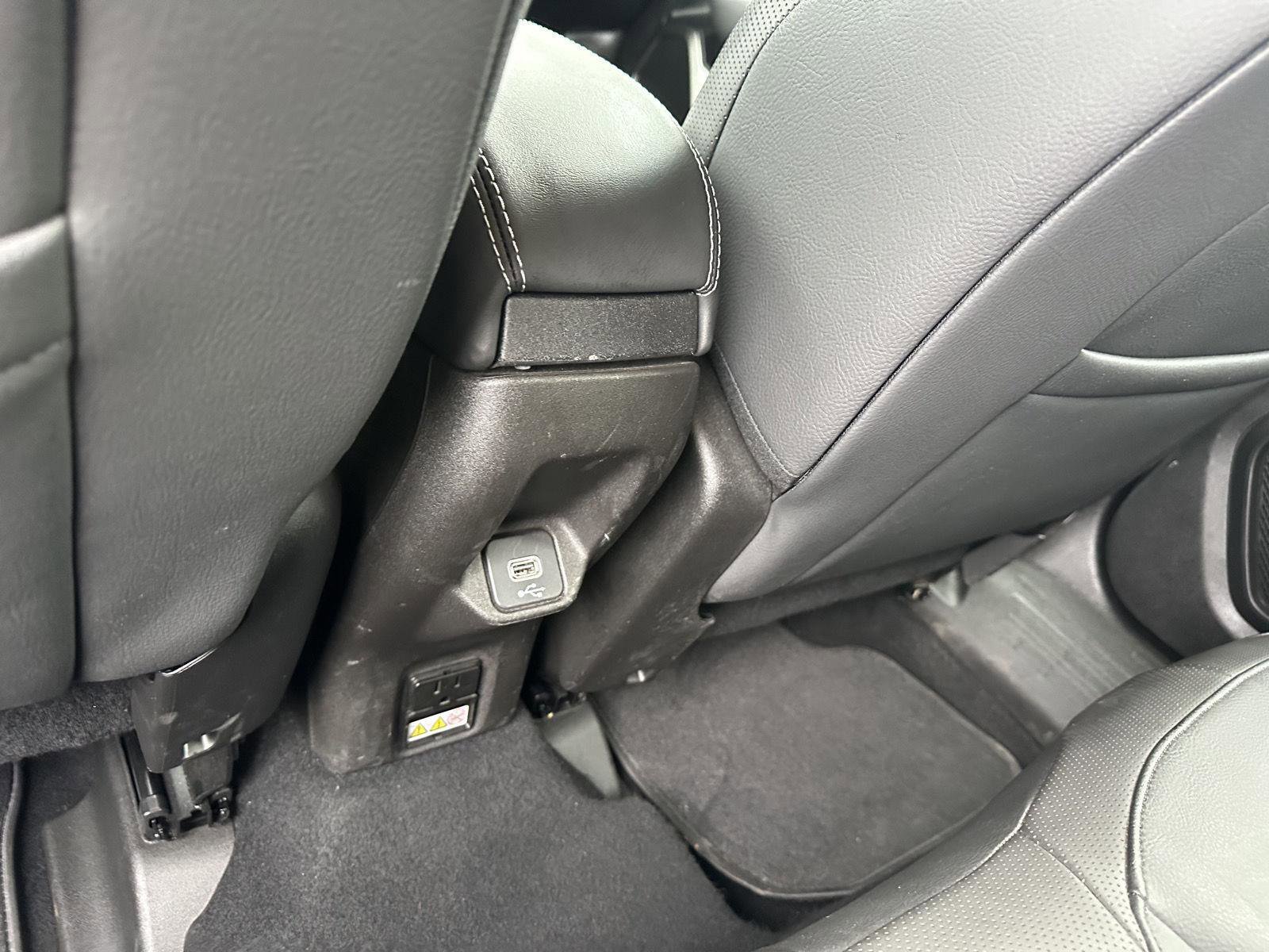 Used 2020 Jeep Renegade Limited AWD/4WD image 15