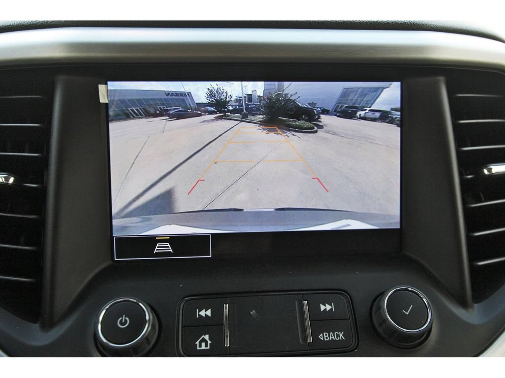 Used 2023 GMC Acadia SLE w/ Driver Convenience Package FWD image 17