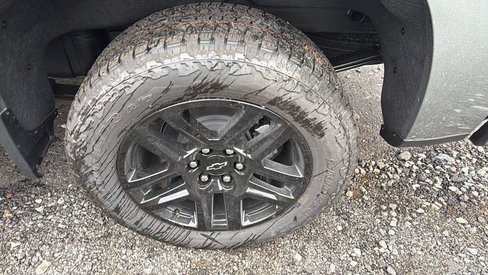 New 2026 Chevrolet Silverado 1500 Custom w/ Turbomax Blackout Package RWD image 12