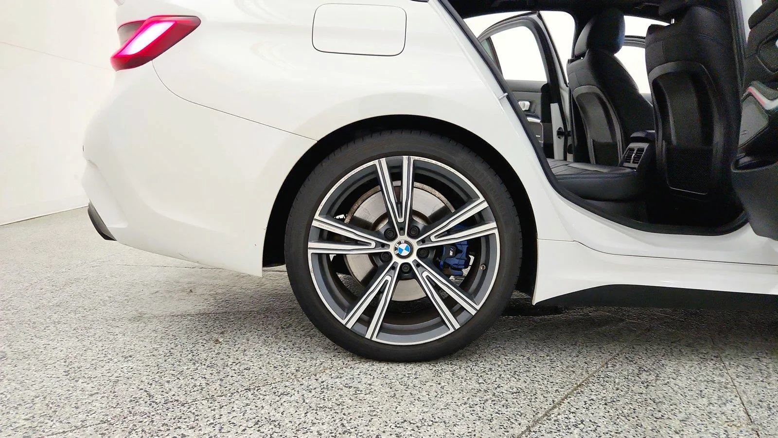 Used 2021 BMW M340i xDrive AWD/4WD image 31