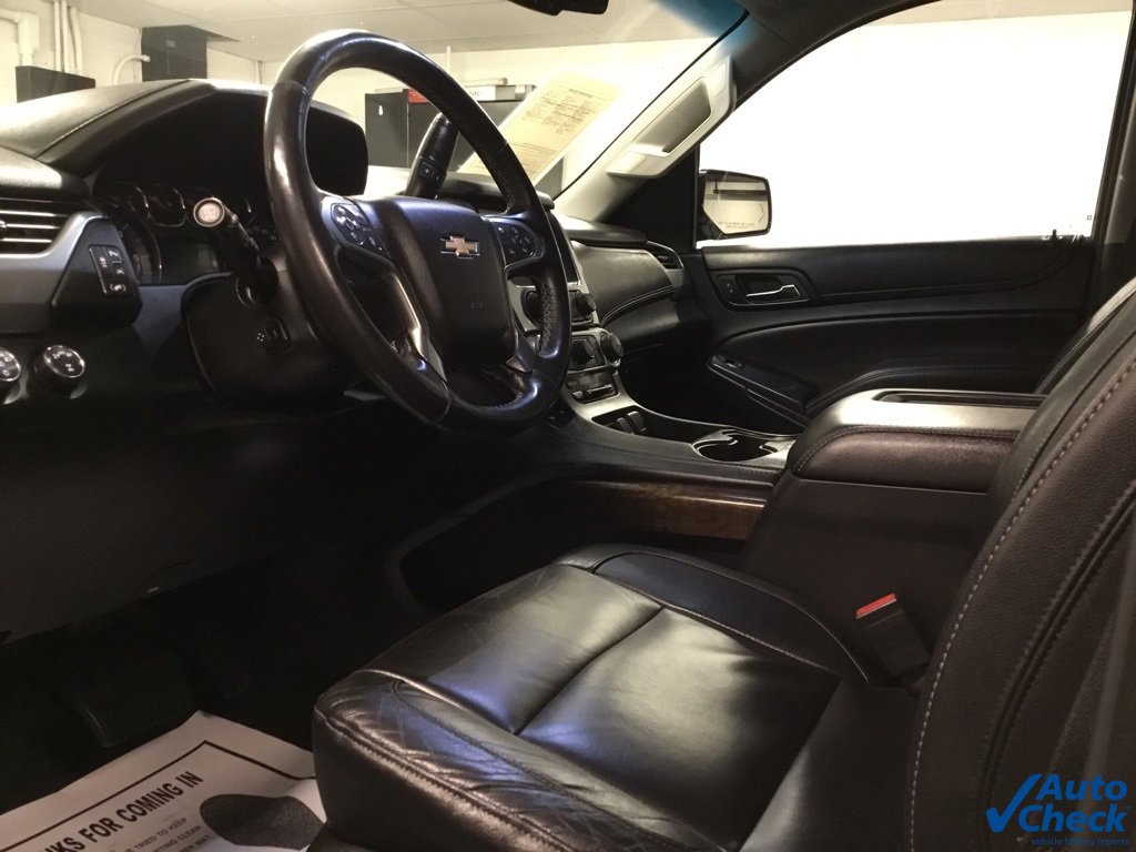 Used 2018 Chevrolet Tahoe LT w/ LT Signature Package image 24