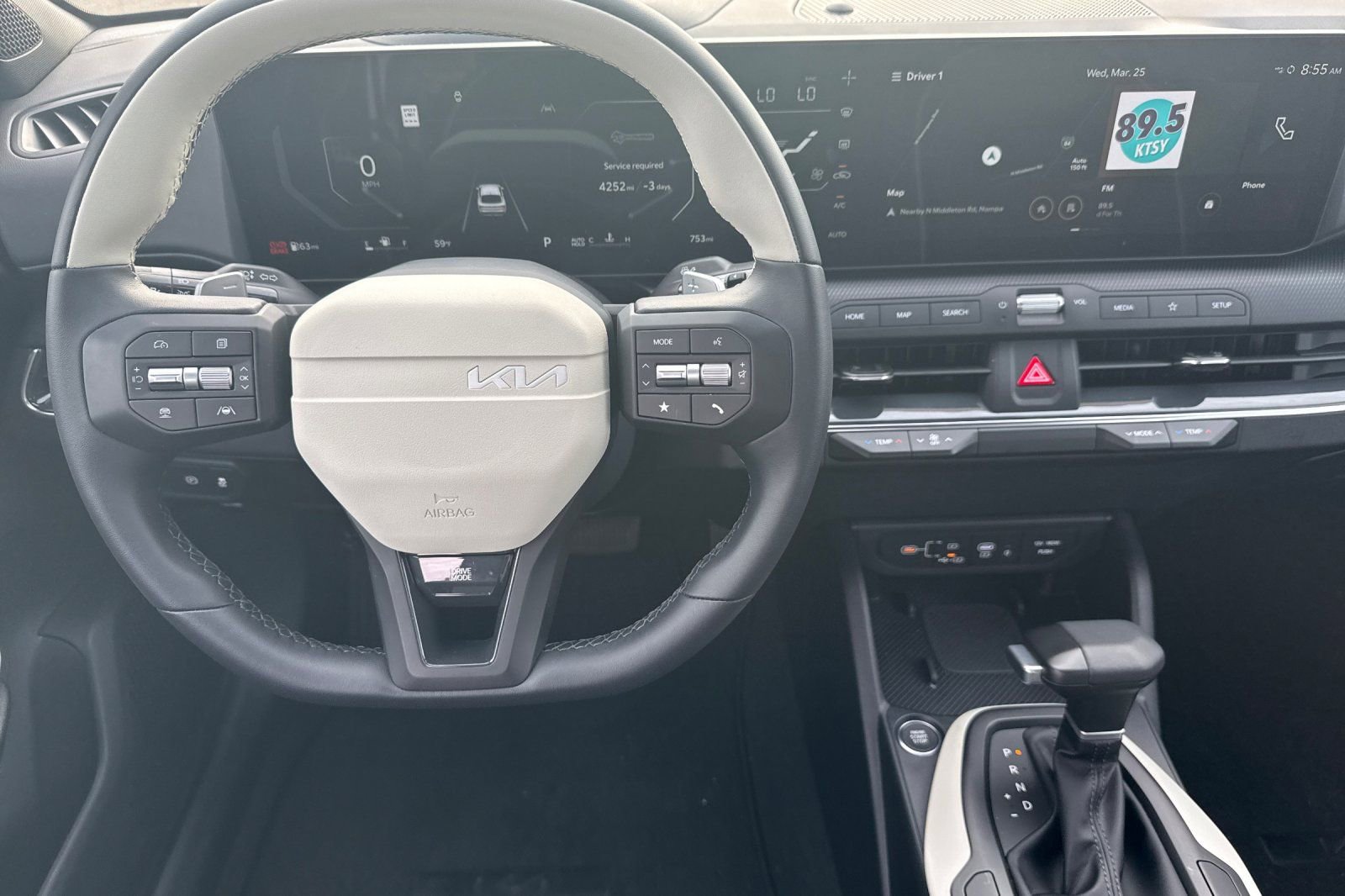 Used 2025 Kia K4 GT-Line FWD image 11