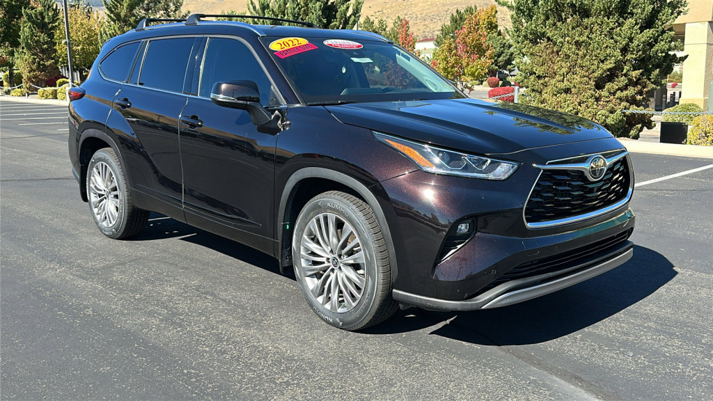 Certified 2022 Toyota Highlander Platinum