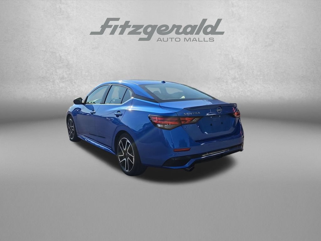 Used 2025 Nissan Sentra SR FWD image 6