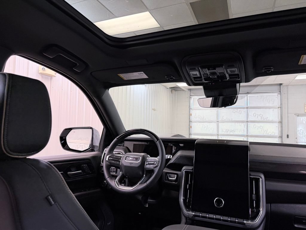 New 2026 GMC Yukon XL Elevation w/ Elevation Premium Package AWD/4WD image 32