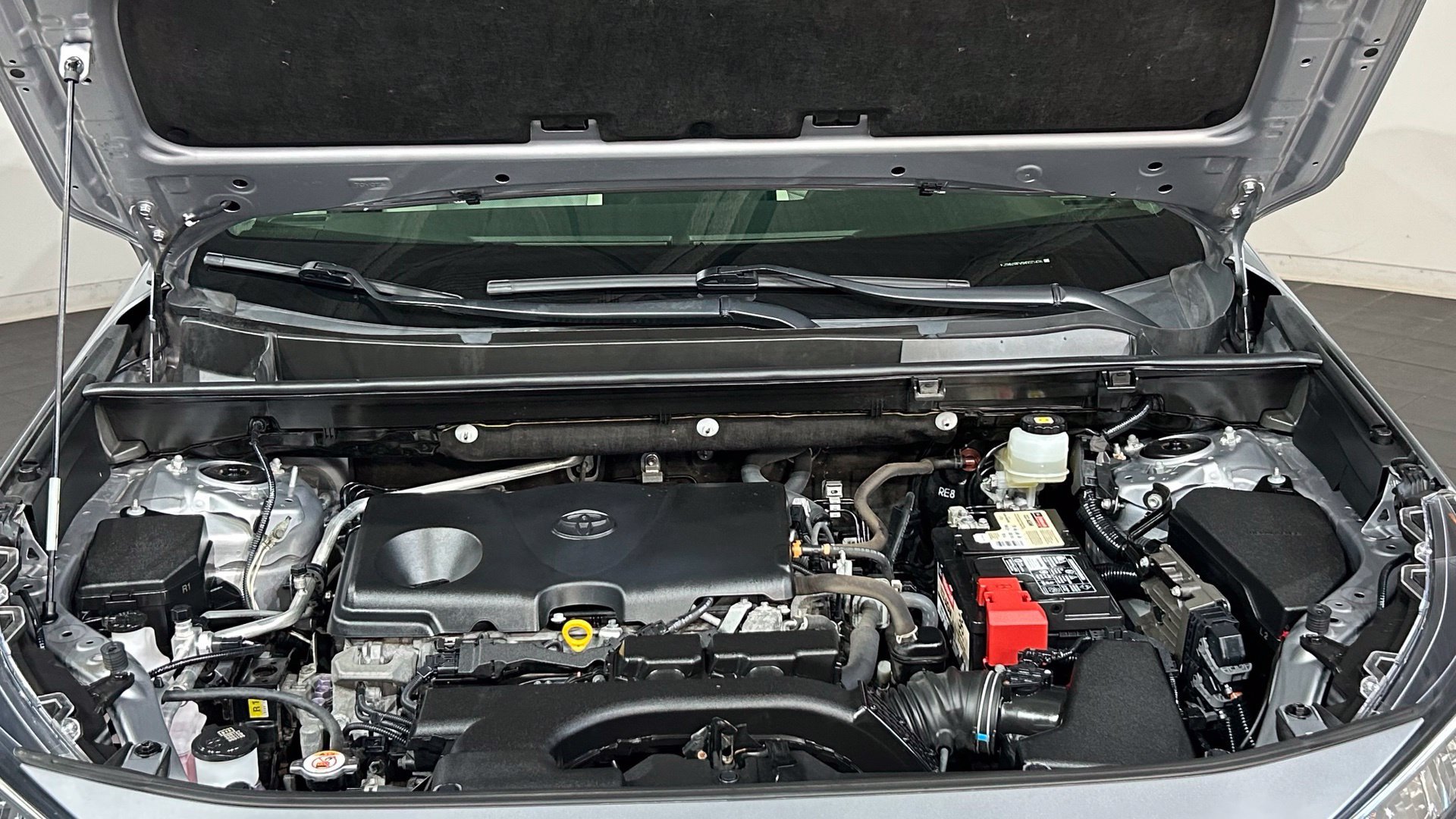 Used 2021 Toyota RAV4 Limited w/ Limited Grade Weather Package AWD/4WD image 84