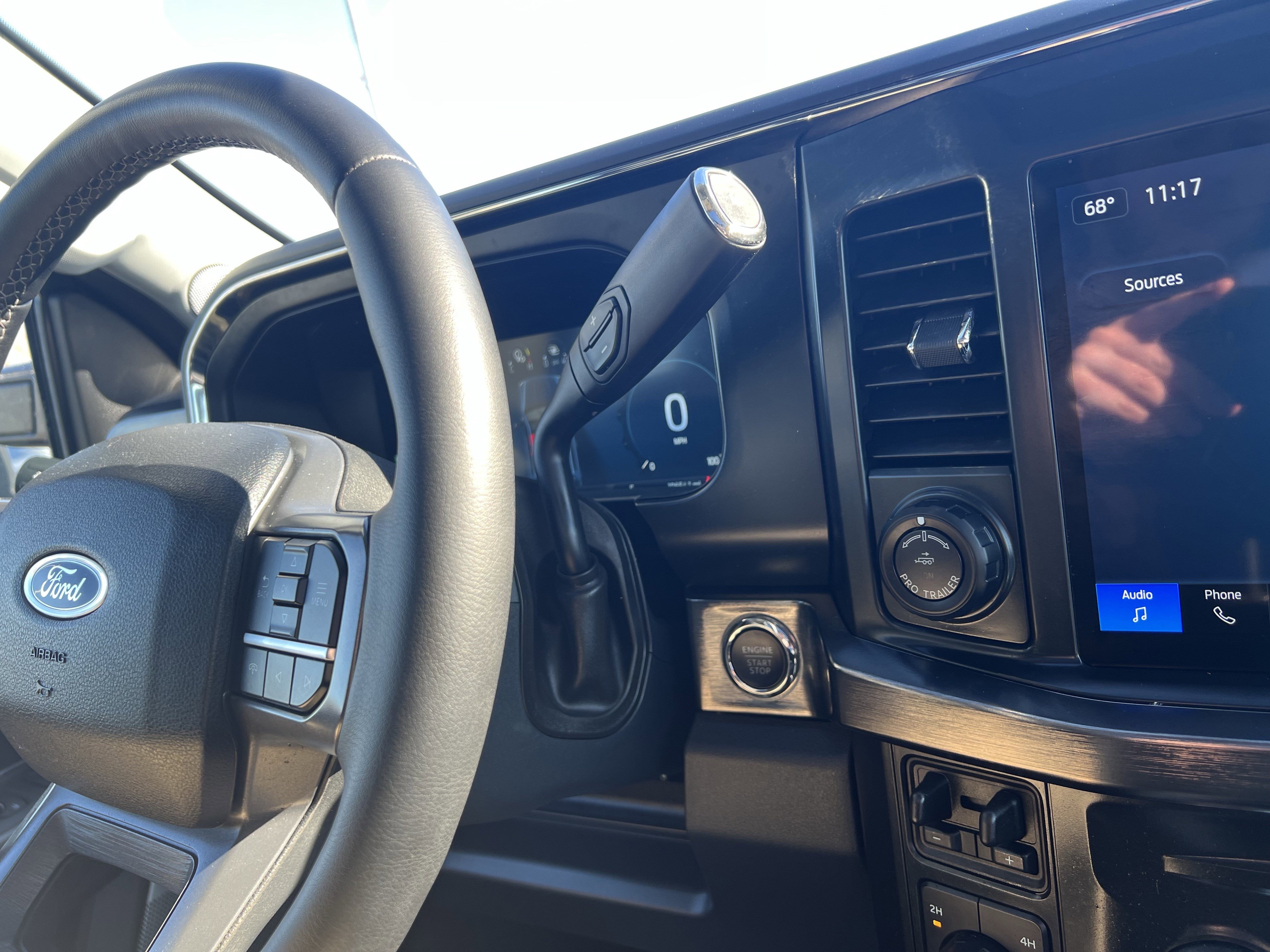 Used 2025 Ford F250 Lariat w/ Lariat Ultimate Package image 17