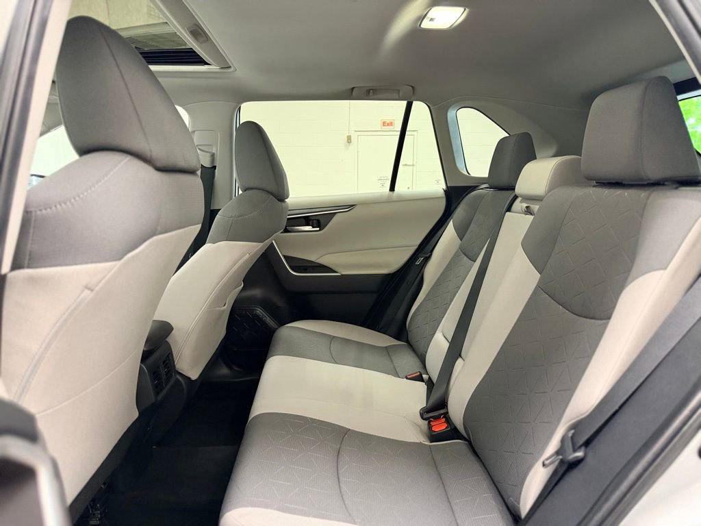 Used 2022 Toyota RAV4 XLE w/ Convenience Package AWD/4WD image 24