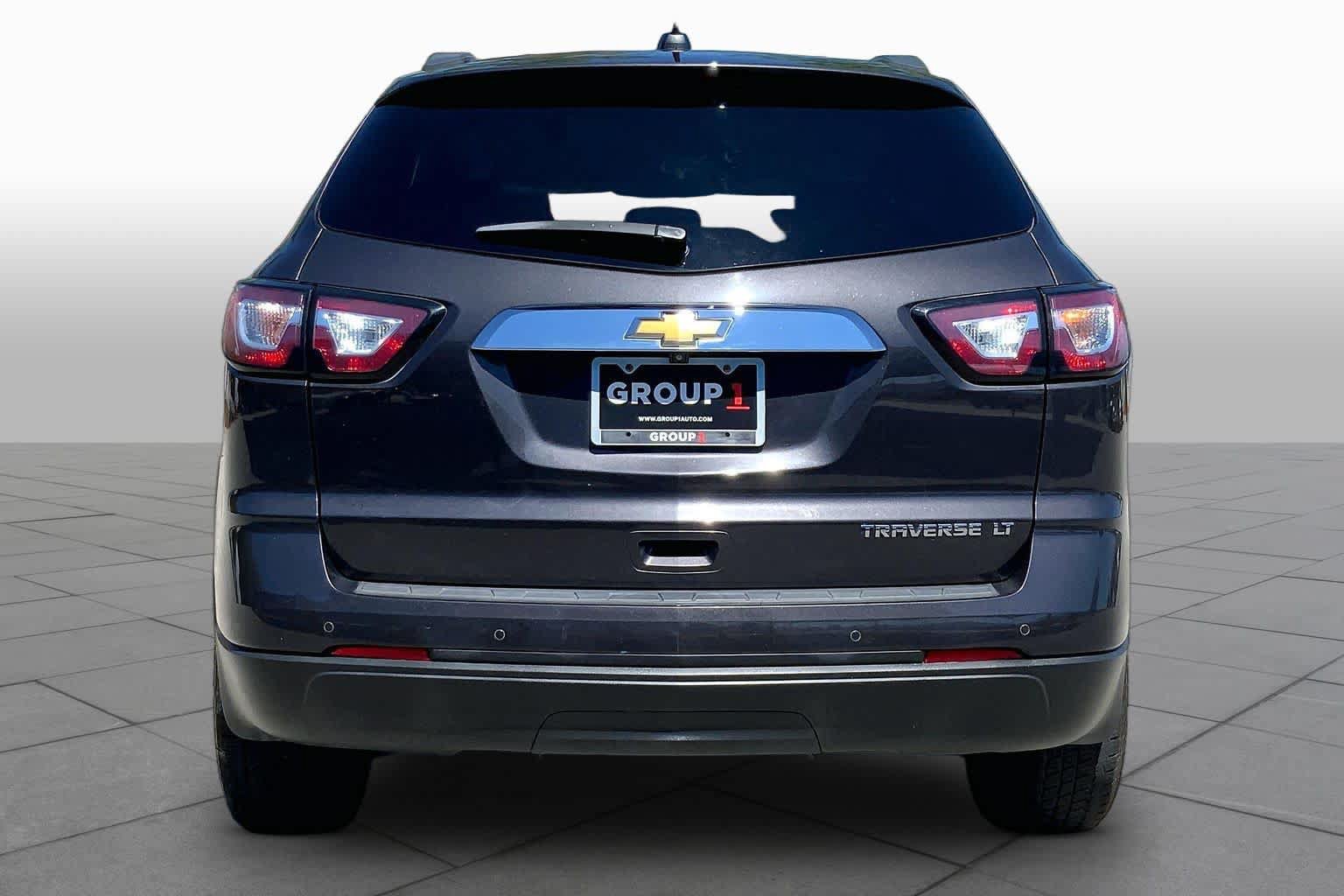 Used 2016 Chevrolet Traverse LT FWD image 5