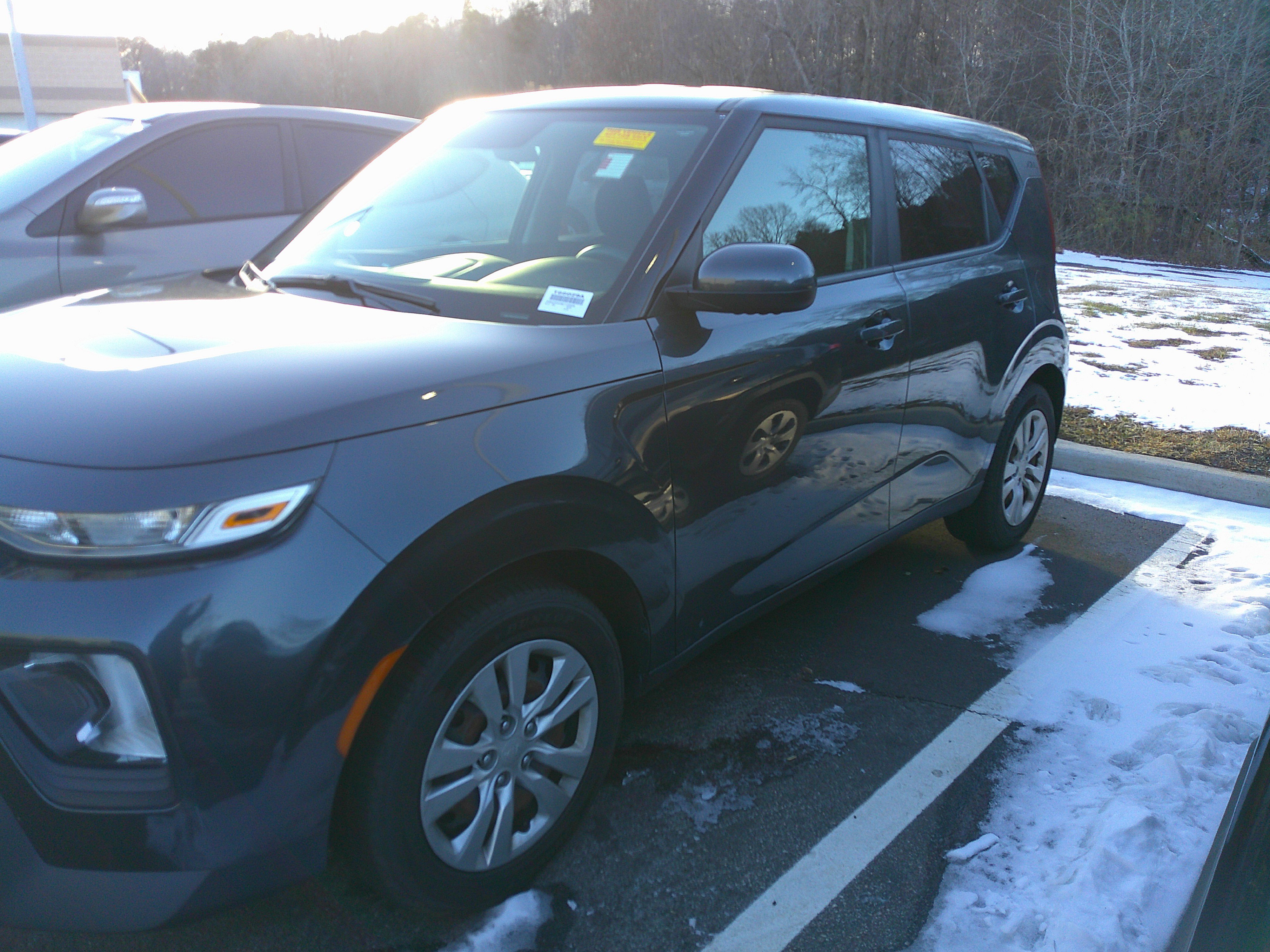 Used 2020 Kia Soul LX image 8