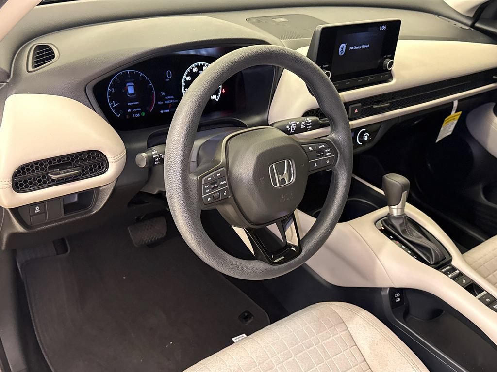 Certified 2025 Honda HR-V LX image 18