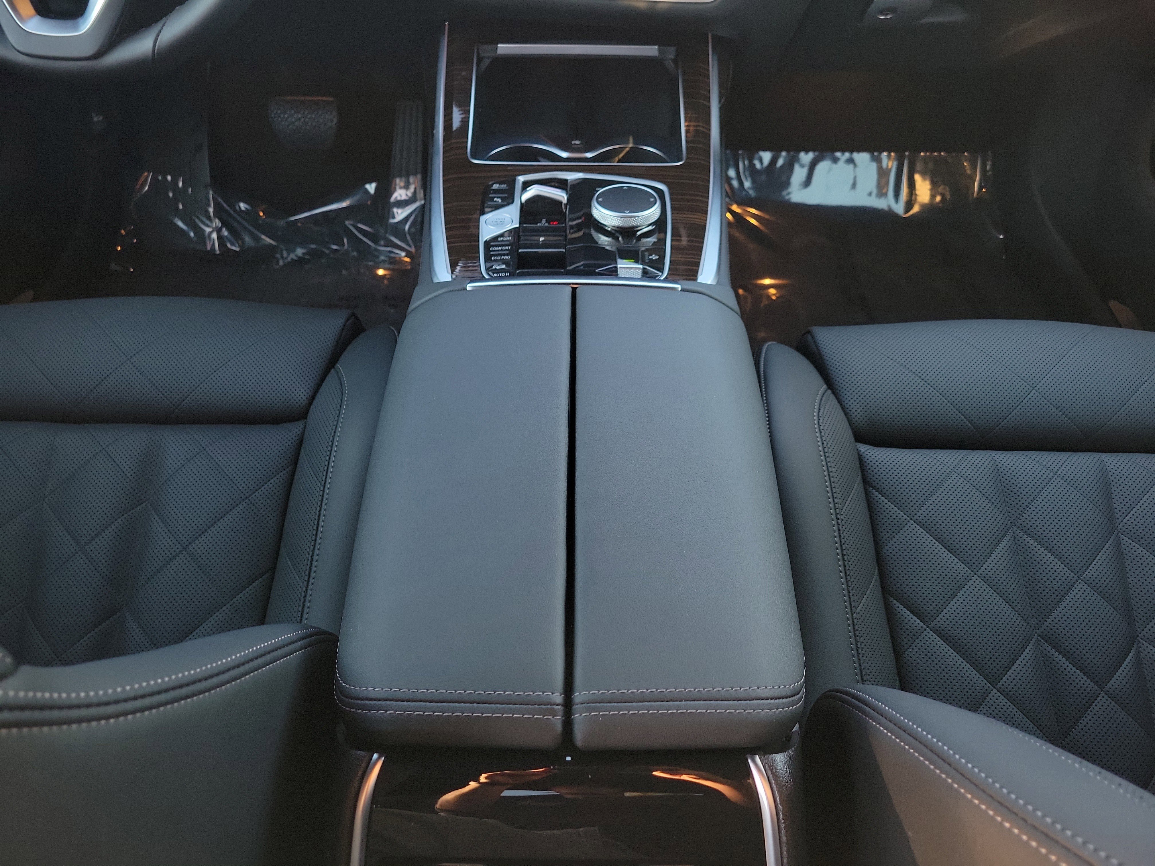 Used 2026 BMW X7 xDrive40i image 18