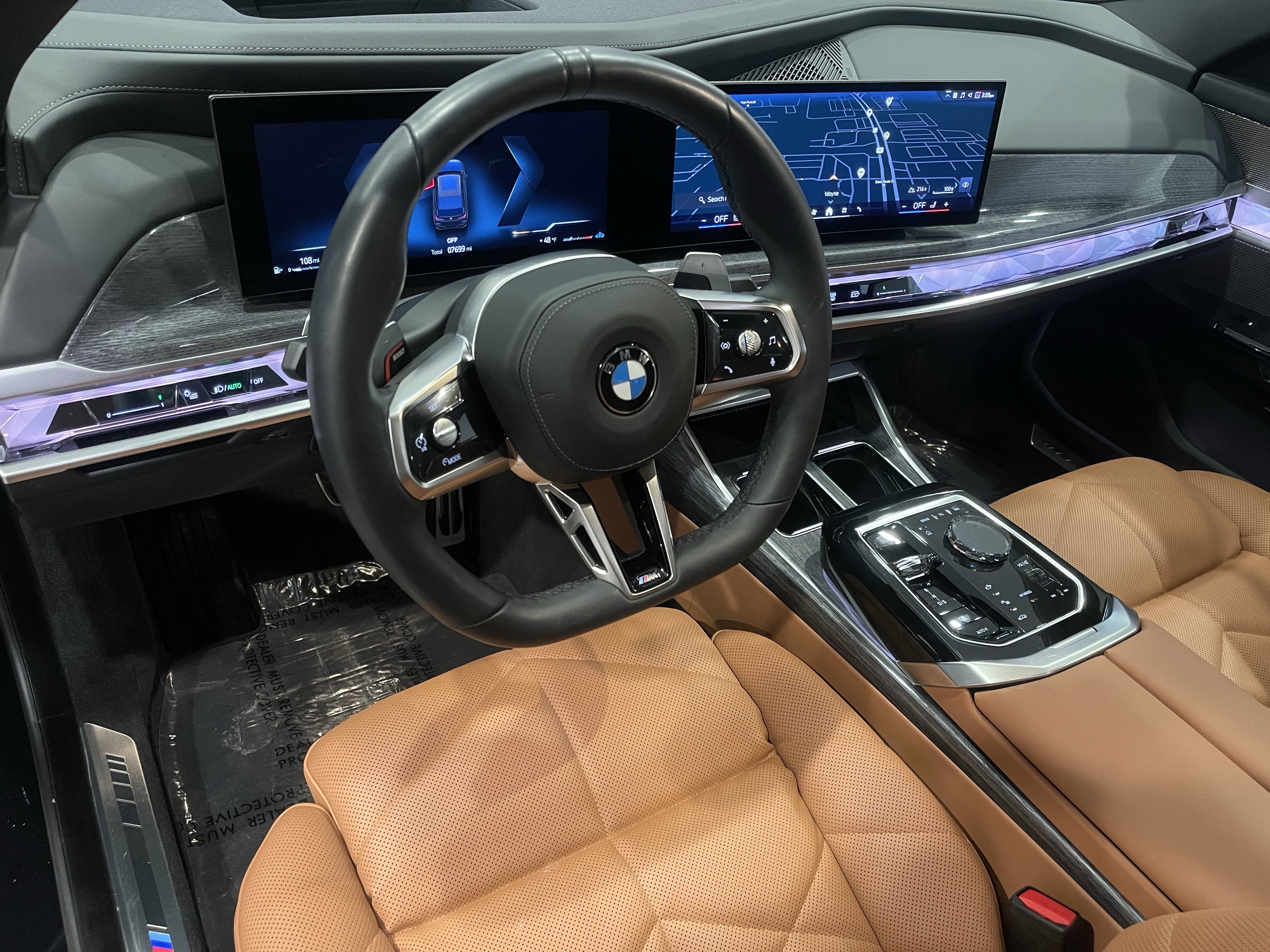 Used 2025 BMW 740i xDrive image 14