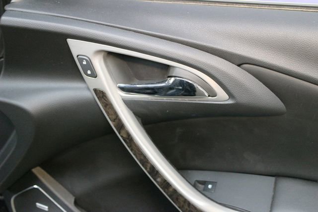 Used 2015 Buick Verano Premium FWD image 7