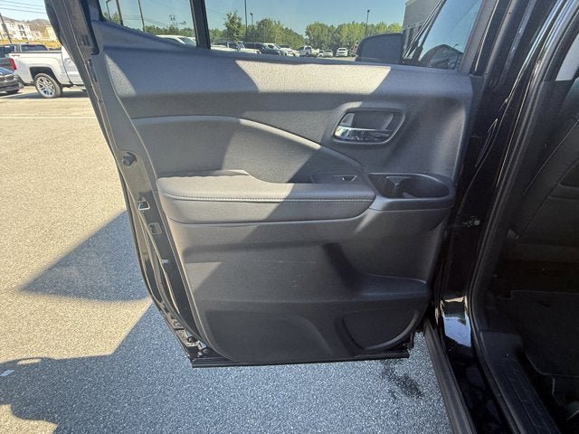 Used 2023 Honda Ridgeline RTL-E image 13