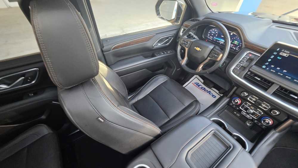 Used 2022 Chevrolet Tahoe High Country w/ Max Trailering Package AWD/4WD image 22