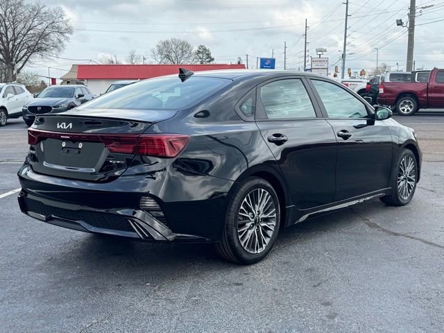 Used 2023 Kia Forte GT-Line w/ GT-Line Premium Package FWD image 5