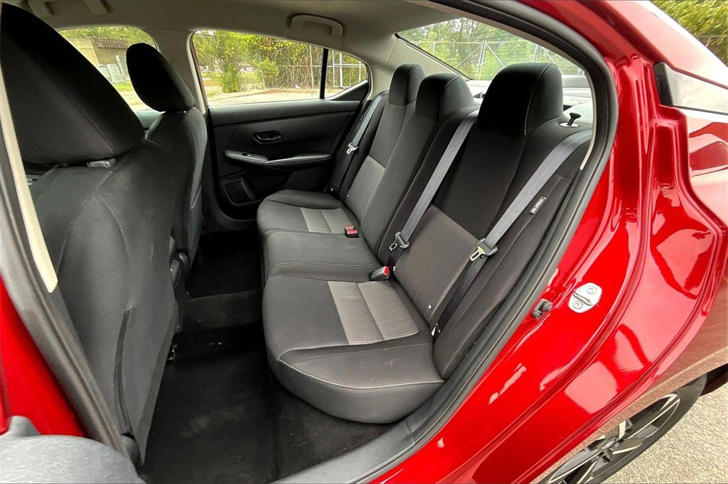 Used 2024 Nissan Sentra SV image 24