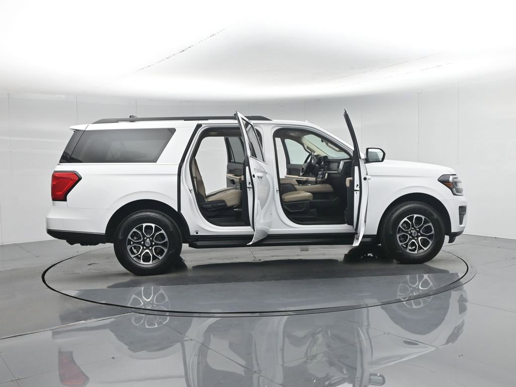 Certified 2024 Ford Expedition Max XLT image 38