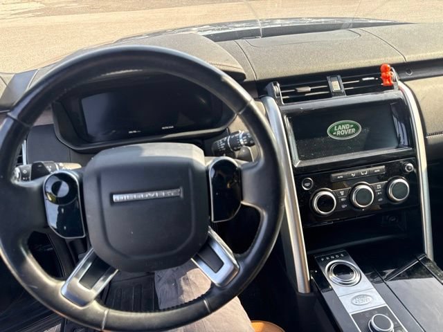 Used 2020 Land Rover Discovery HSE AWD/4WD image 5