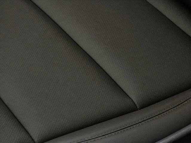 Used 2025 Chevrolet Trax RS w/ Driver Confidence Package FWD image 27