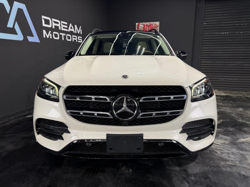 Used 2021 Mercedes-Benz GLS 580 4MATIC image 2