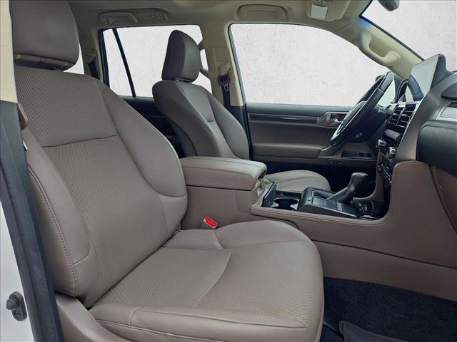 Used 2023 Lexus GX 460 Premium w/ Premium Plus Package AWD/4WD image 20