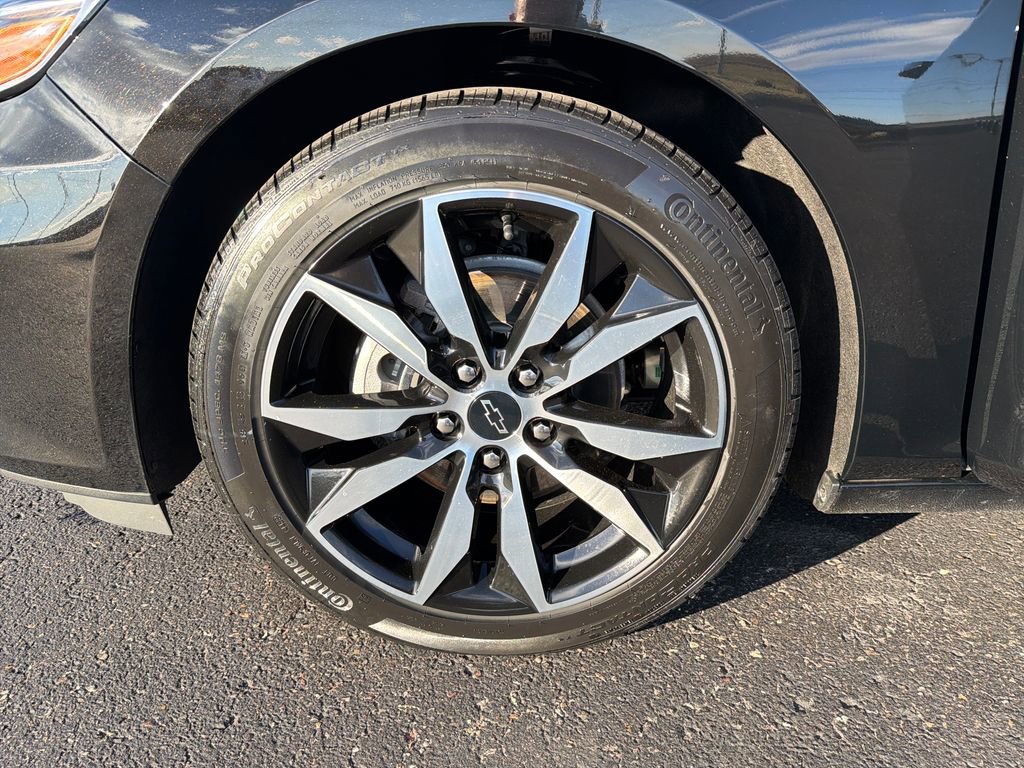 Used 2023 Chevrolet Malibu RS image 26