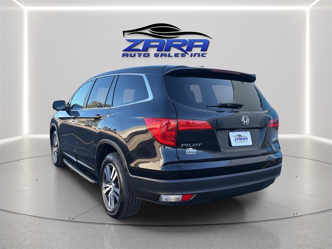 Used 2016 Honda Pilot EX image 5