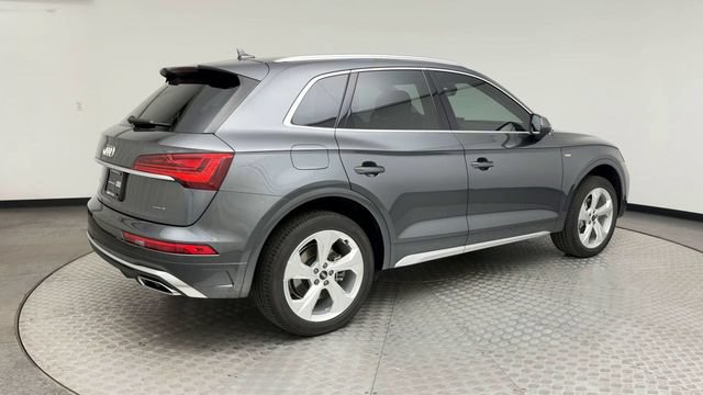 Certified 2023 Audi Q5 2.0T Premium Plus AWD/4WD image 2