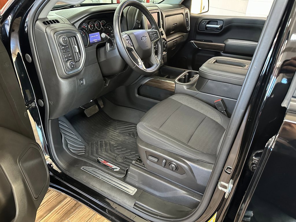 Used 2021 Chevrolet Silverado 1500 RST image 8