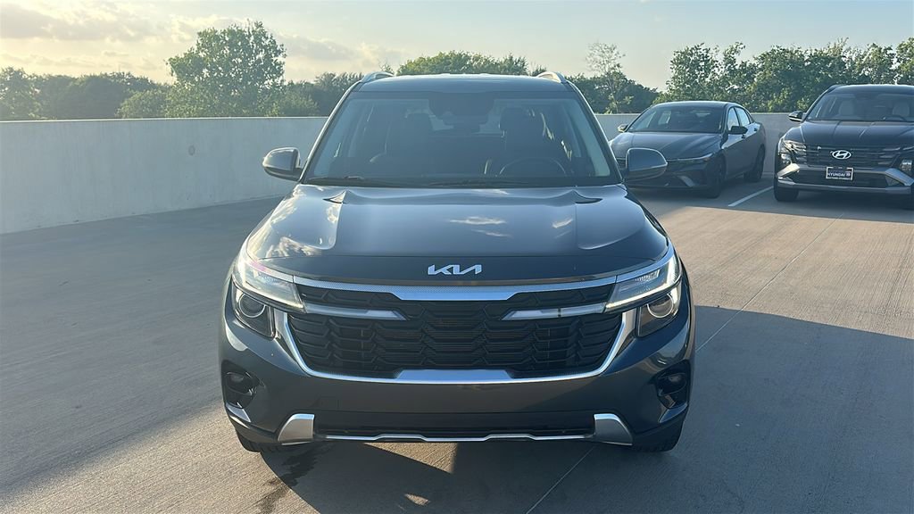 Used 2025 Kia Seltos S FWD image 7