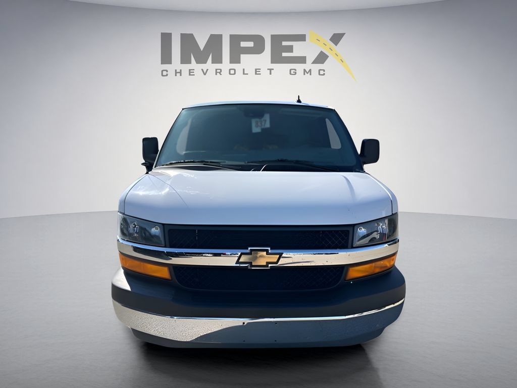 Used 2025 Chevrolet Express 3500 LT w/ LT Preferred Equipment Group