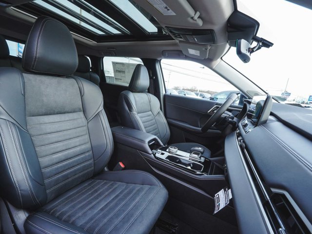 New 2026 Mitsubishi Outlander AWD image 45