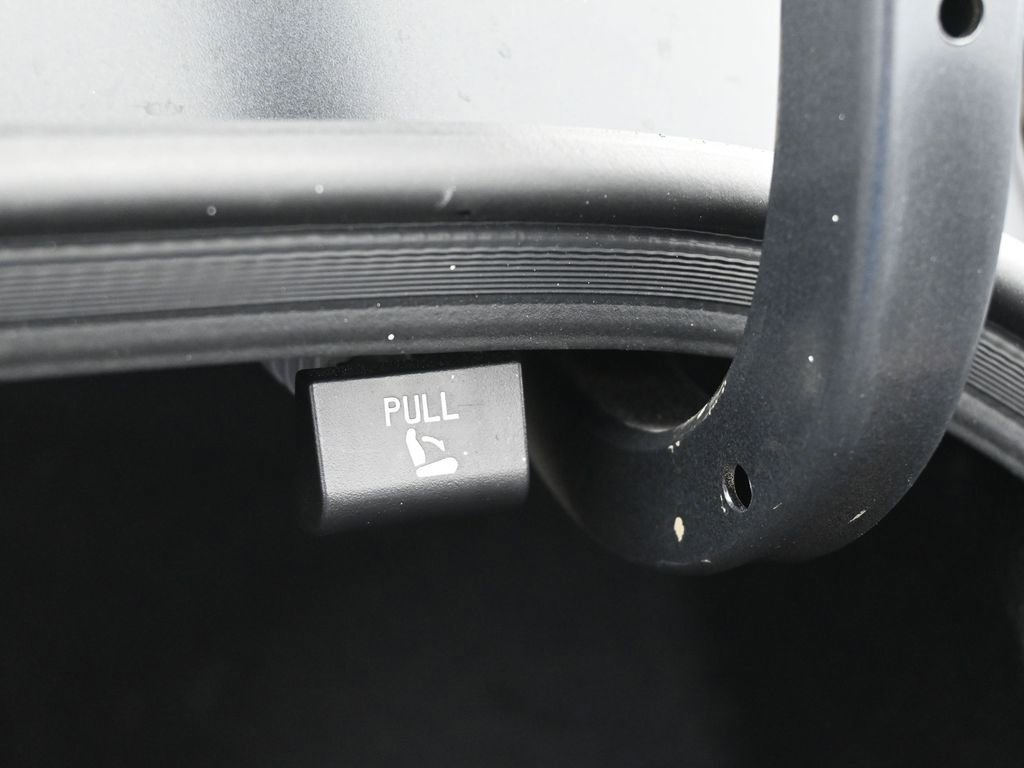 Used 2024 Hyundai Elantra SEL image 37