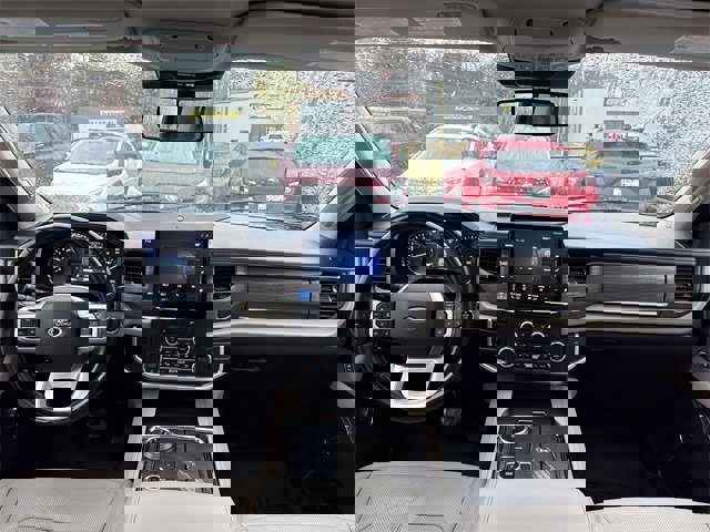 Used 2022 Ford Expedition Max Limited image 23