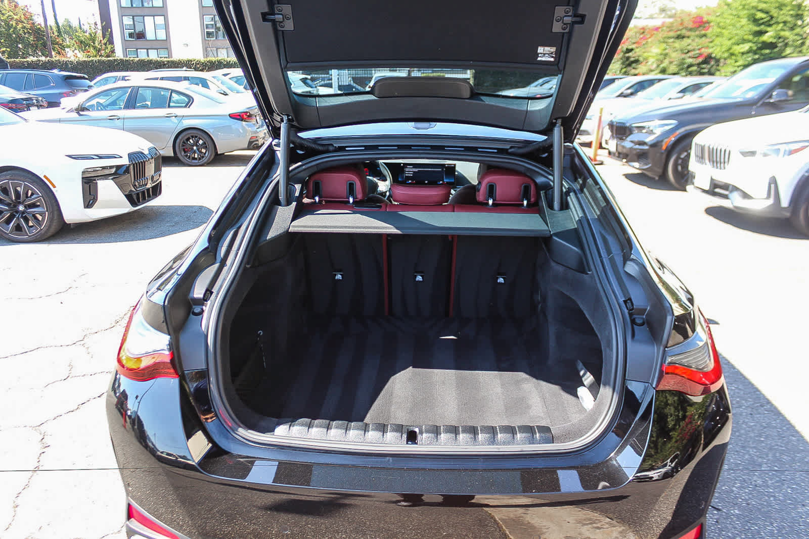 Used 2023 BMW i4 eDrive35 w/ Premium Package RWD image 26