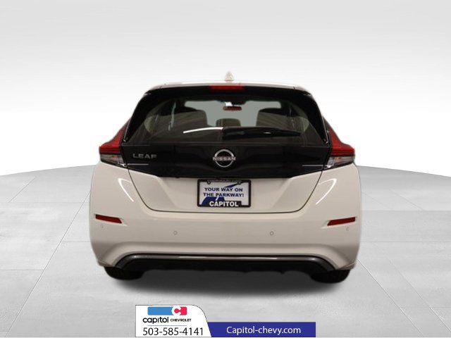 Used 2025 Nissan Leaf S FWD image 4