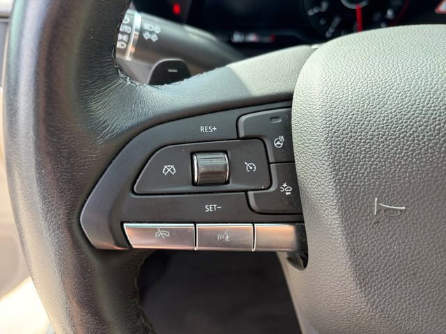 Used 2023 Cadillac CT4 Premium Luxury RWD image 6