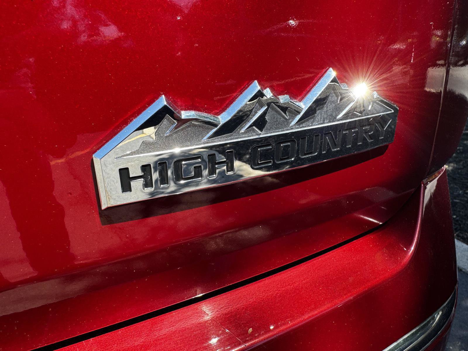 Certified 2019 Chevrolet Traverse High Country w/ LPO, Floor Liner Package AWD/4WD image 8