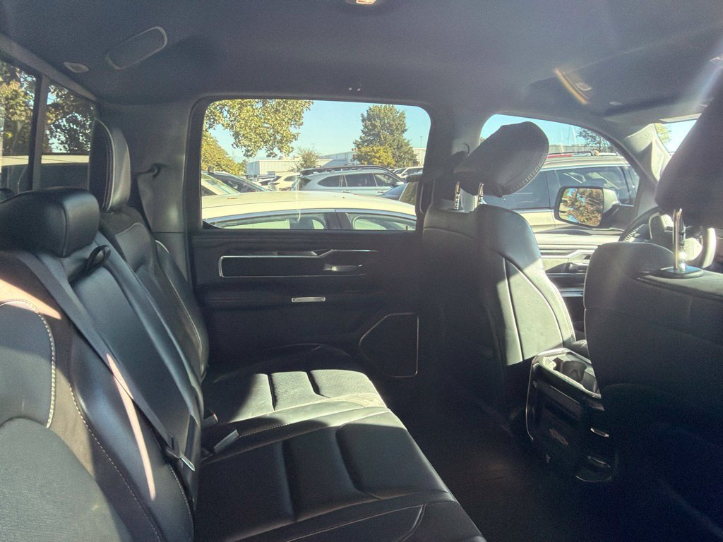 Used 2022 RAM 1500 Laramie AWD/4WD image 4