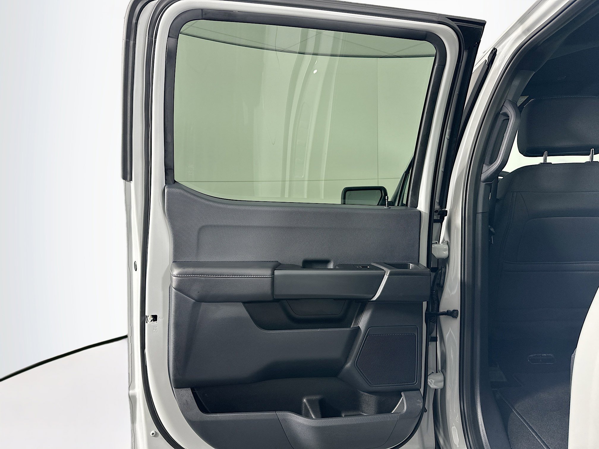 Used 2024 Ford F150 STX image 26