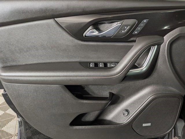 Certified 2025 Chevrolet Blazer Premier w/ Driver Confidence II Package image 16