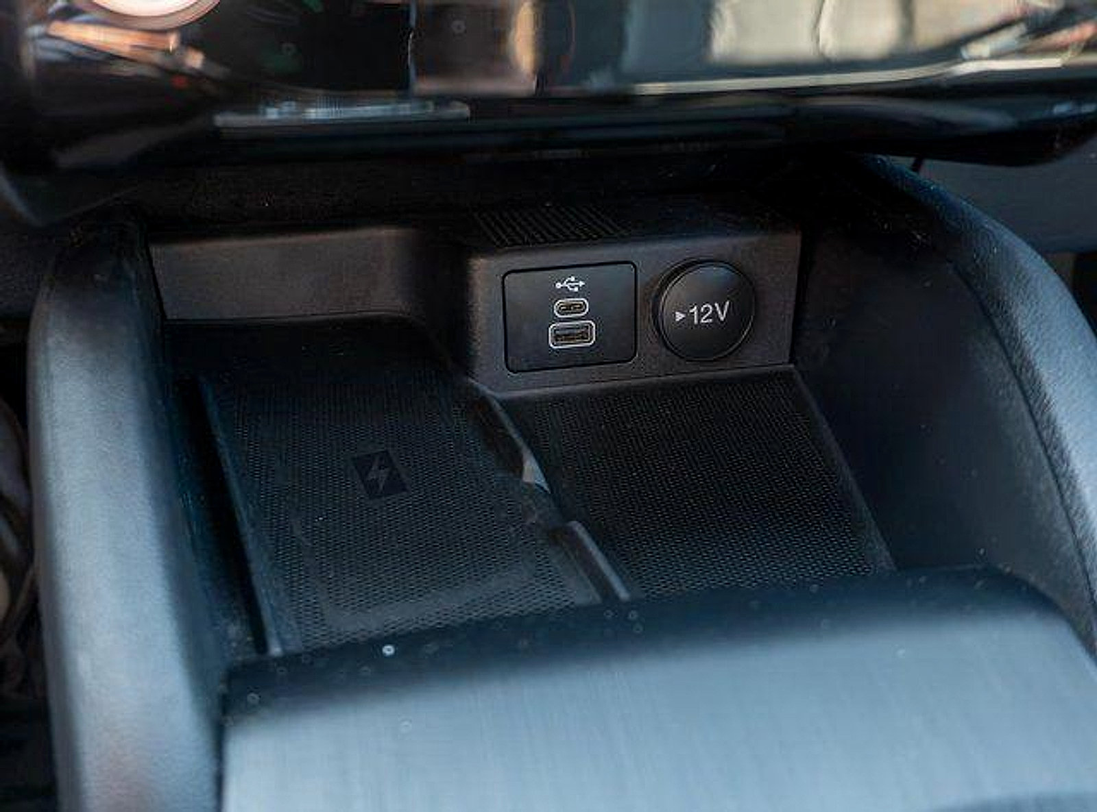 Used 2026 Ford Escape ST-Line Elite w/ Premium Technology Package AWD/4WD image 27