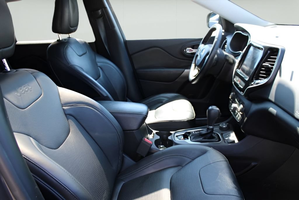 Used 2020 Jeep Cherokee Limited AWD/4WD image 26