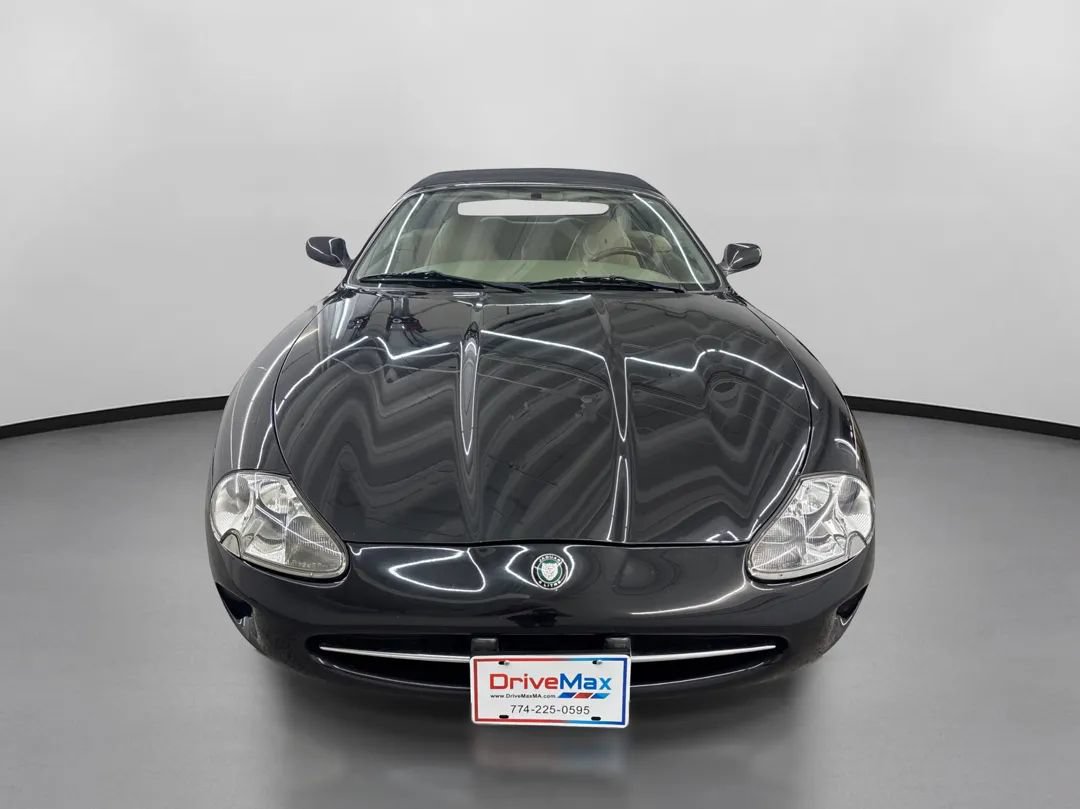 Used 1998 Jaguar XK8 Convertible RWD image 2