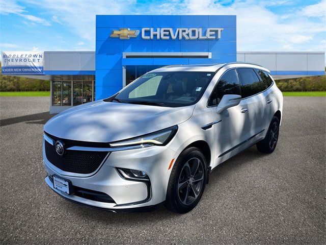 Used 2022 Buick Enclave Essence w/ Experience Buick Package