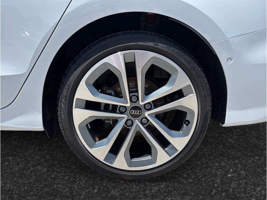 Used 2025 Audi A3 2.0T Premium Plus w/ Premium Plus Package AWD/4WD image 16